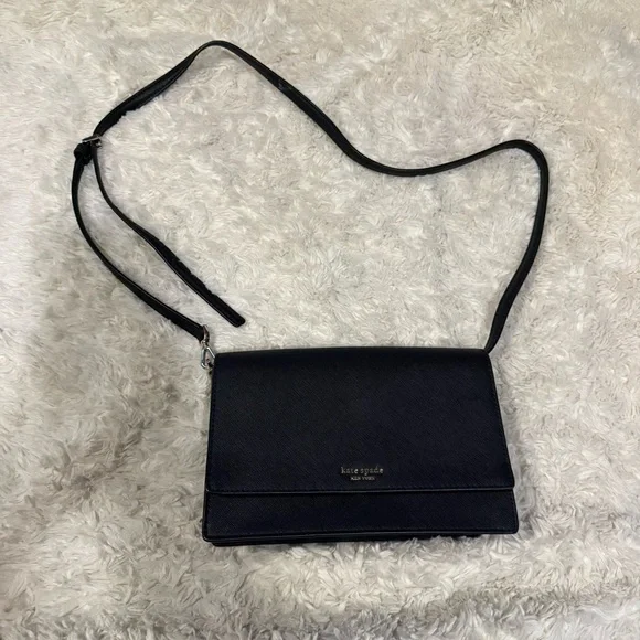 Madison Leather Willow Medium Convertible Crossbody - Picture 3 of 10